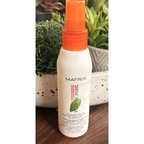 Matrix Biolage Other - Matrix Biolage Protective Thick Curly Curl Wavy Hair Oil Styler Spray 4.2 Fl.oz